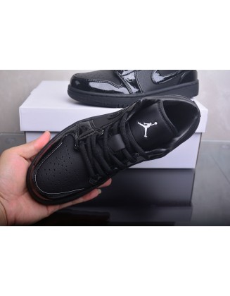 Air Jordan 1  
