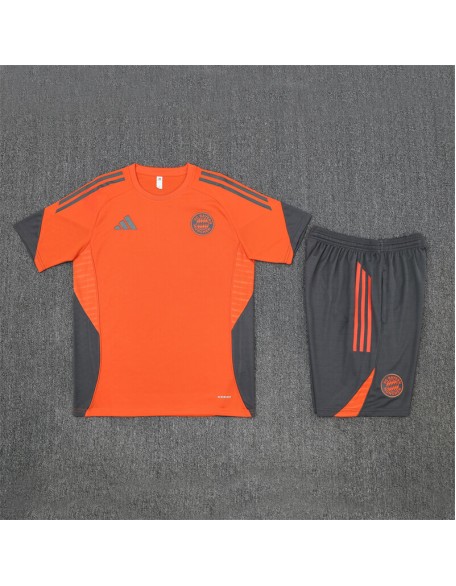 Maillots + Shorts Bayern Munich 25/26