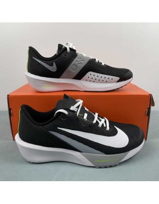 Air Zoom Rival Fly 4