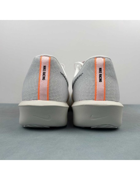 Air Zoom Rival Fly 4