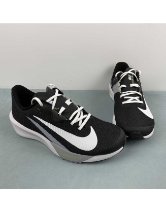 Air Zoom Rival Fly 4