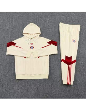 Sweat à capuche + pantalon Bayern Munich 24/25
