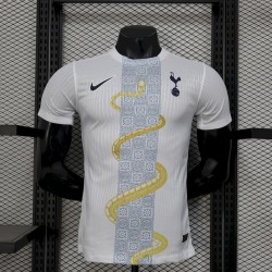 Maillots Tottenham Hotspur 25/26 Version du lecteur