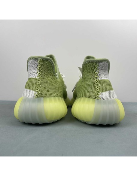 Adidas Yeezy 350 V2