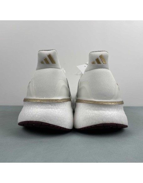 Adidas Ultra Boost 5