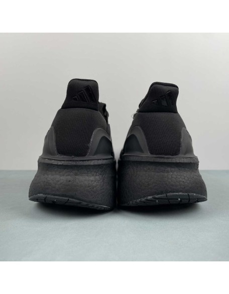 Adidas Ultra Boost 5