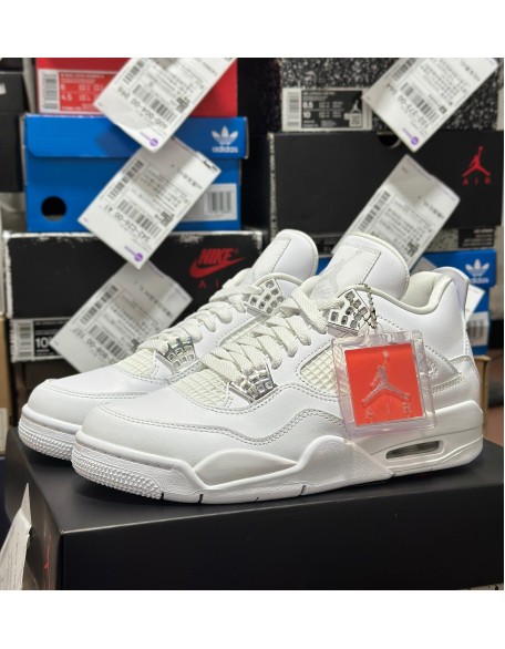 Air Jordan 4 RETRO