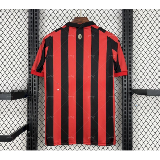 Édition rétro du 125e anniversaire de l'AC Milan 2024/25