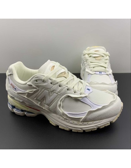 New Balance 2002R