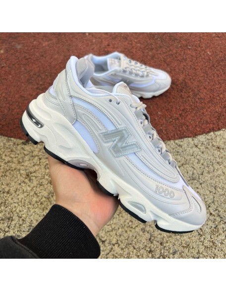 New Balance 1000