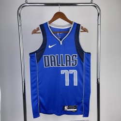 Dallas Mavericks Doncic#77