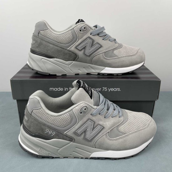 New Balance 999
