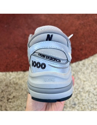 New Balance 1000