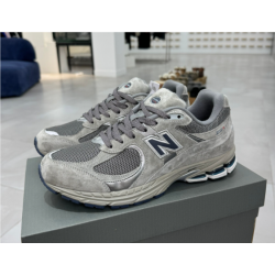 New Balance 2002R