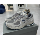 New Balance 2002R