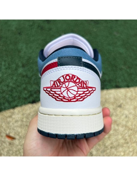 Air Jordan 1 Low 