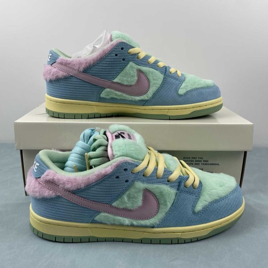 Nike SB Dunk Low 