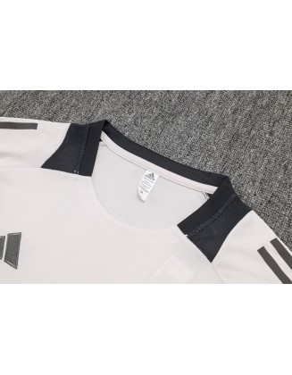 Maillots + Shorts Real Madrid 24/25