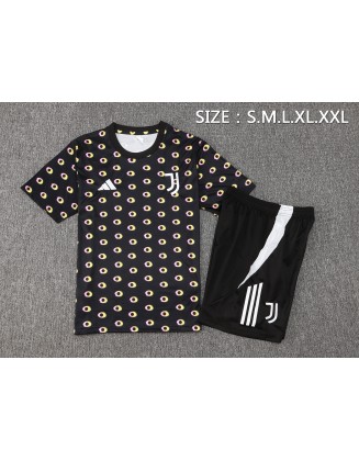 Maillot + Short Juventus 24/25