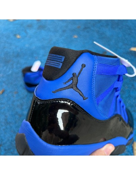 Air Jordan 11