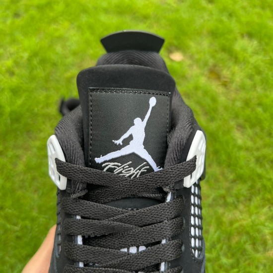 Air Jordan 4 OREO PANDA