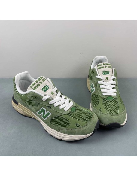 New Balance 993