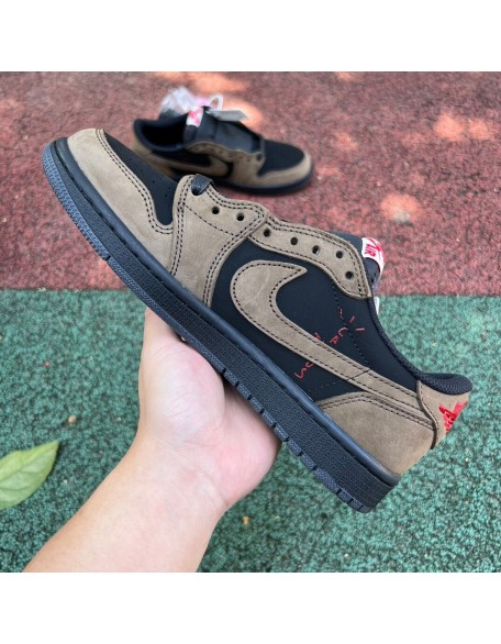 Air Jordan 1 Low 