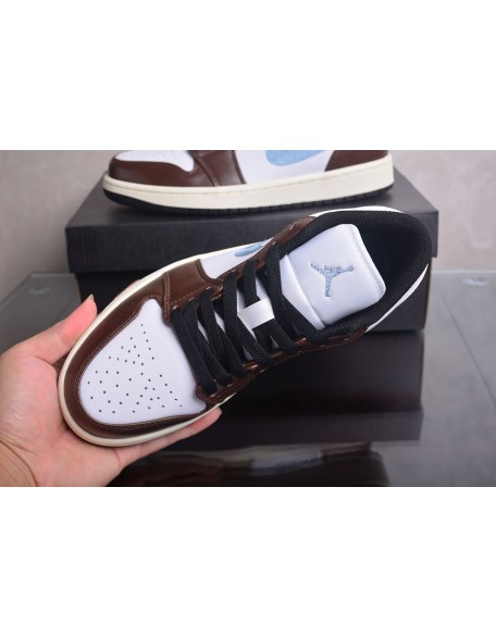 Air Jordan 1 Low 