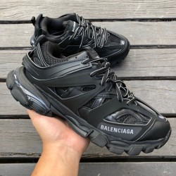 Balenciaga Triple S