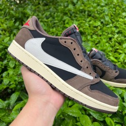 Travis Scott x Air Jordan 1 Low