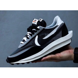 Nike Ldwaffle / Sacai 