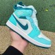 Air Jordan 1 Mid