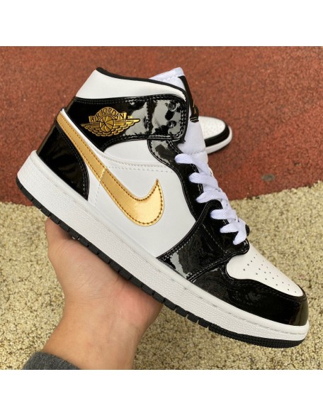 Air Jordan 1 Mid