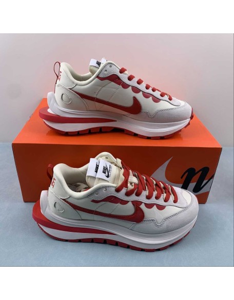 Nike Ldwaffle / Sacai 