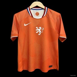 Maillots domicile des Pays-Bas 2025