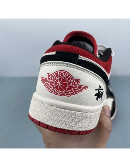 Air Jordan 1 Low 