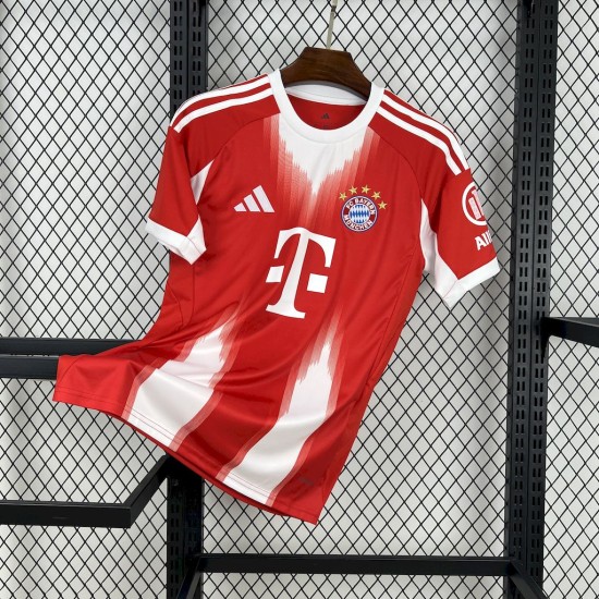 Maillot Bayern Munich Domicile 25/26