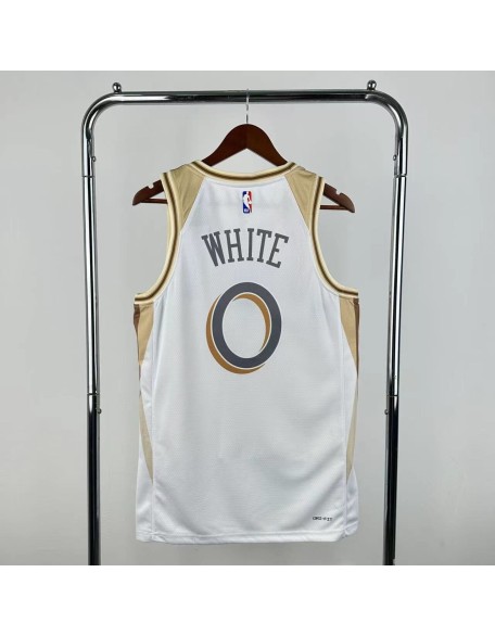 White #0 Chicago Bulls
