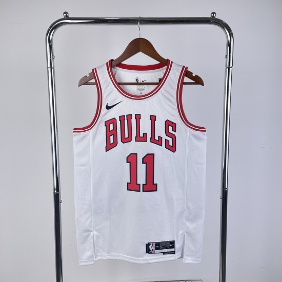 Chicago Bulls DeROZAN #11