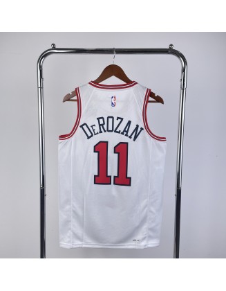 Chicago Bulls DeROZAN #11