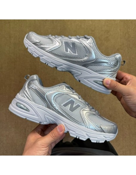New Balance 530