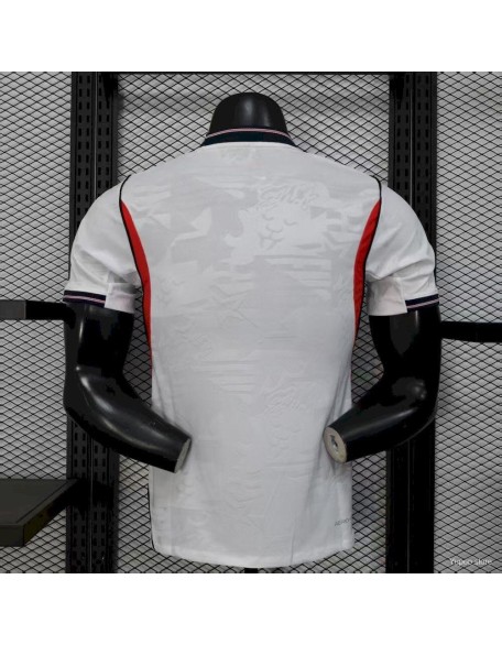 Maillots L'Angleterre Domicile 25/26 Version du lecteur Maillots L'Angleterre Domicile 25/26 Version du lecteur