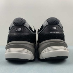 New Balance 990