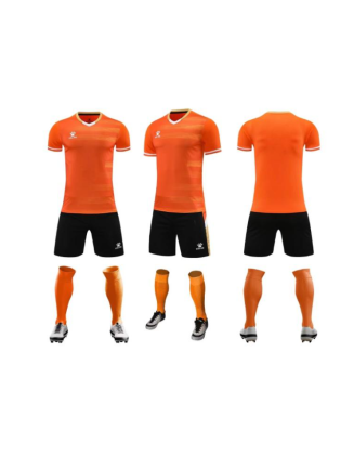 maillots + shorts + chaussettes