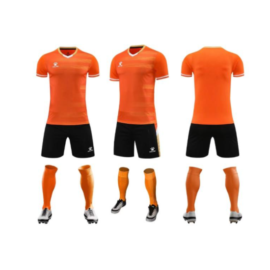 maillots + shorts + chaussettes