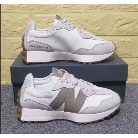 New Balance 327