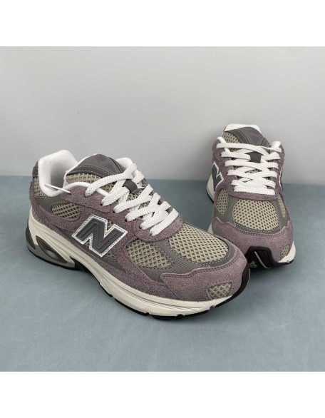 New Balance 2010