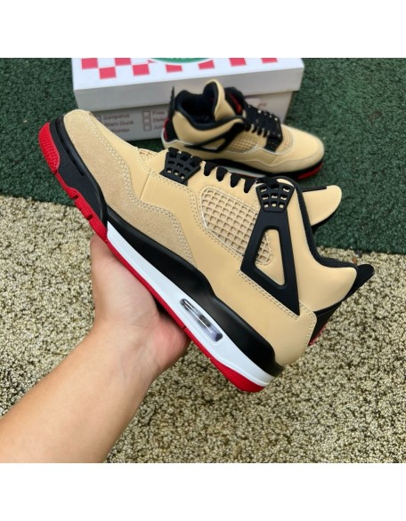 Air Jordan 4 Retro 