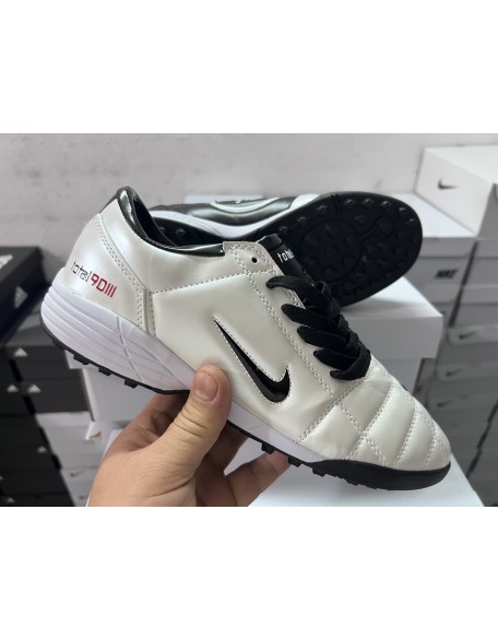 NIKE T90 TF