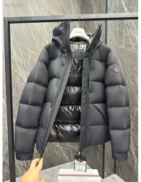 Moncler